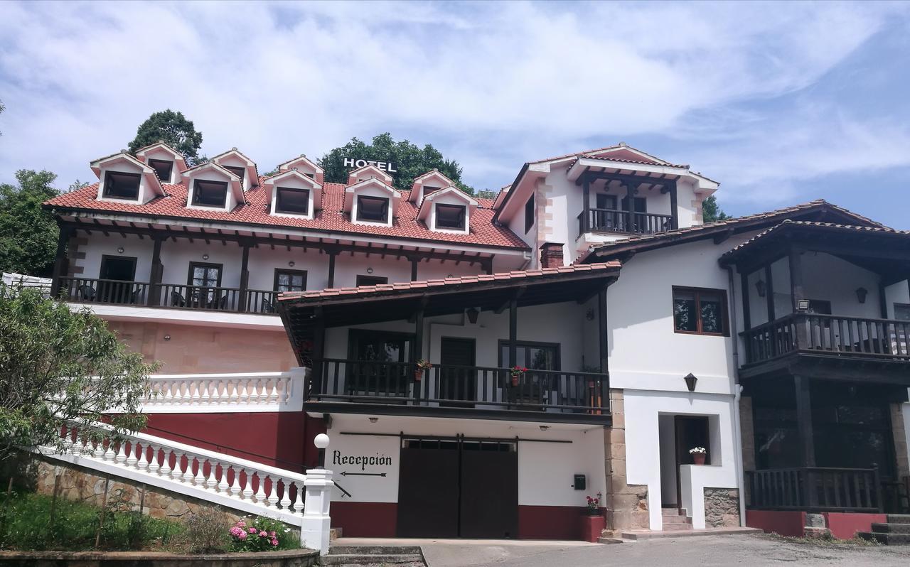 Hotel Solatorre Comillas Ngoại thất bức ảnh